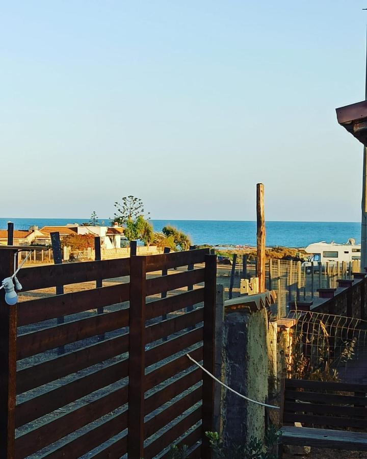 I Due Mari Apartment Portopalo Di Capo Passero Екстериор снимка
